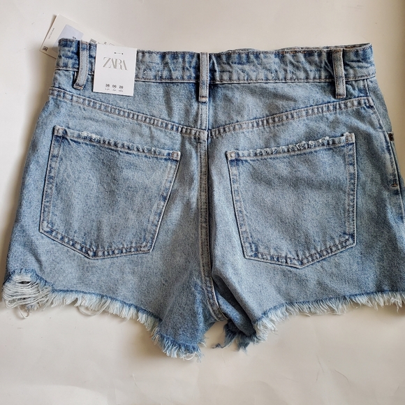 Zara Light Wash High Rise Denim Shorts - Picture 2 of 4